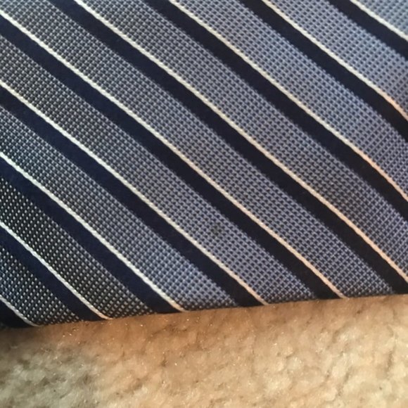 100% Silk Tie Bundle - Picture 8 of 14